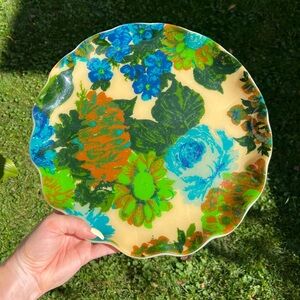 Vintage FAB floral resin tray, scalloped tray FAB tray, wall hanging, bar tray
